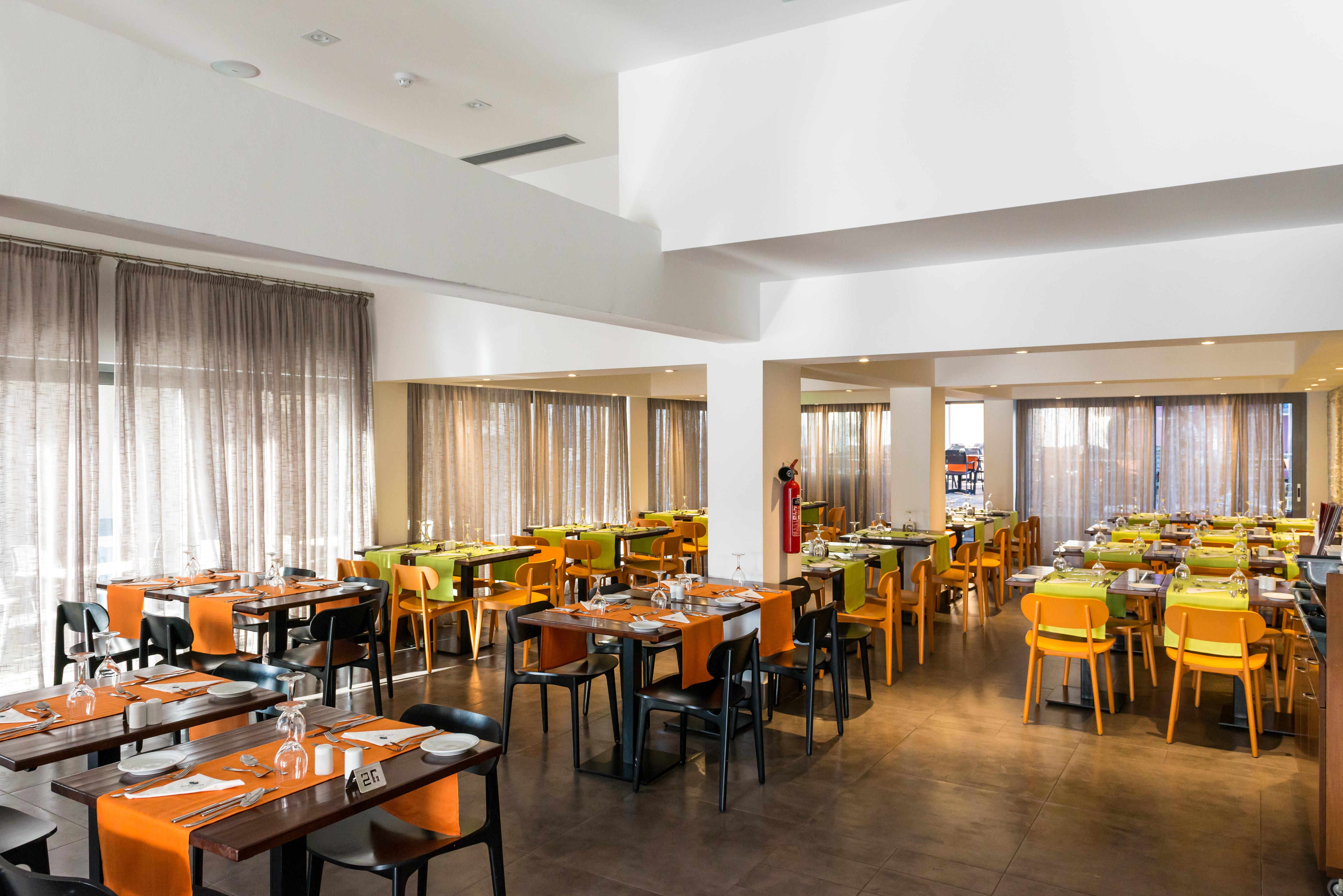 Kefalos Damon Hotel Apartments Paphos ภายนอก รูปภาพ