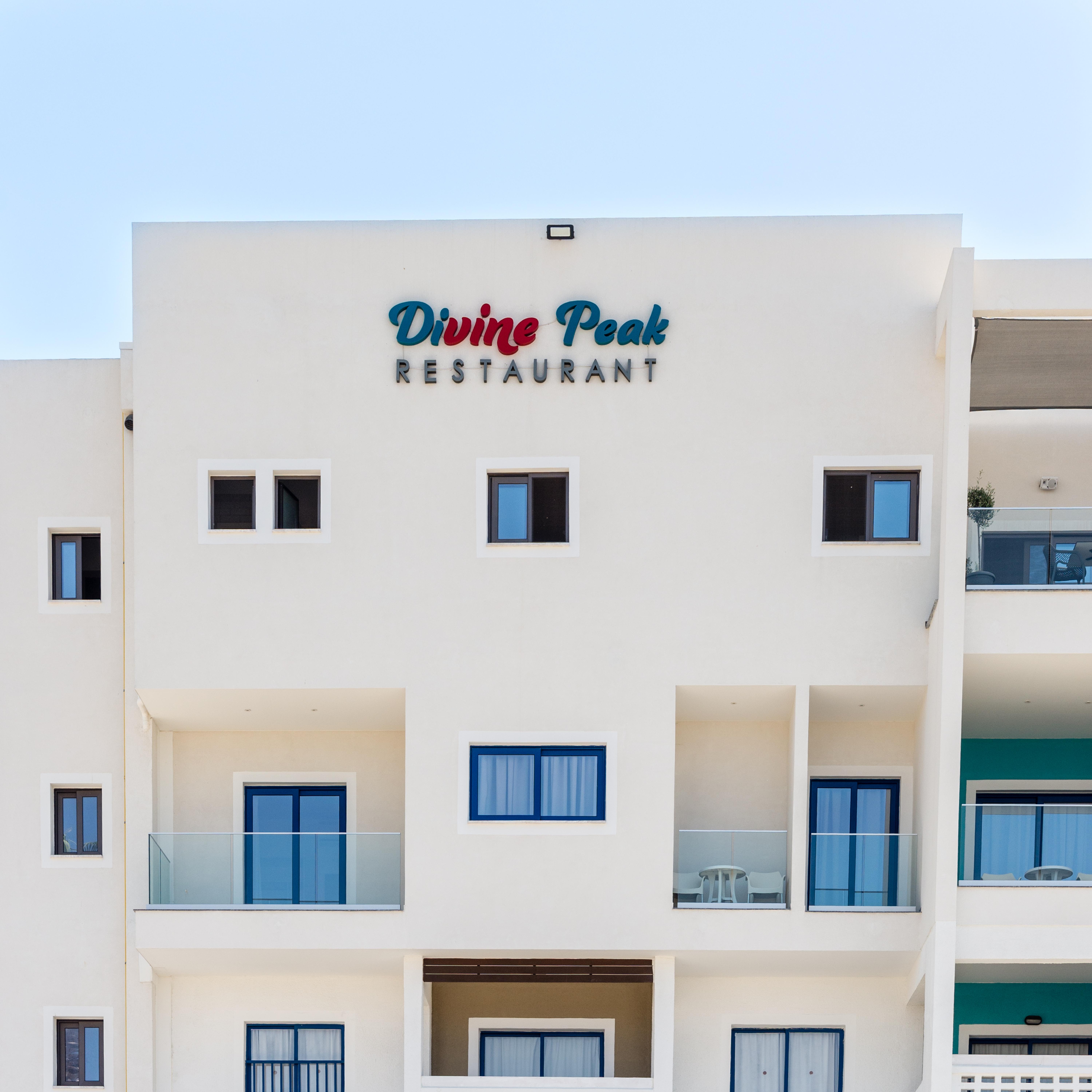 Kefalos Damon Hotel Apartments Paphos ภายนอก รูปภาพ