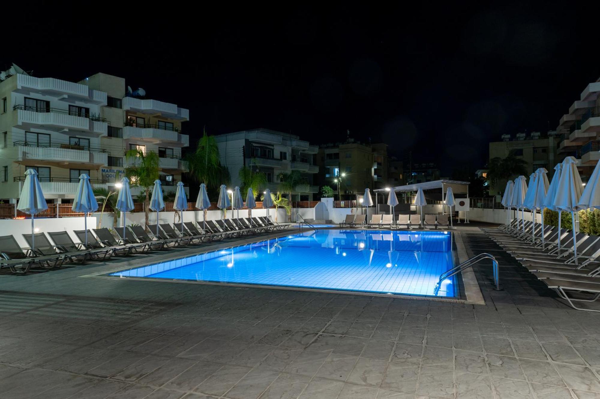 Kefalos Damon Hotel Apartments Paphos ภายนอก รูปภาพ